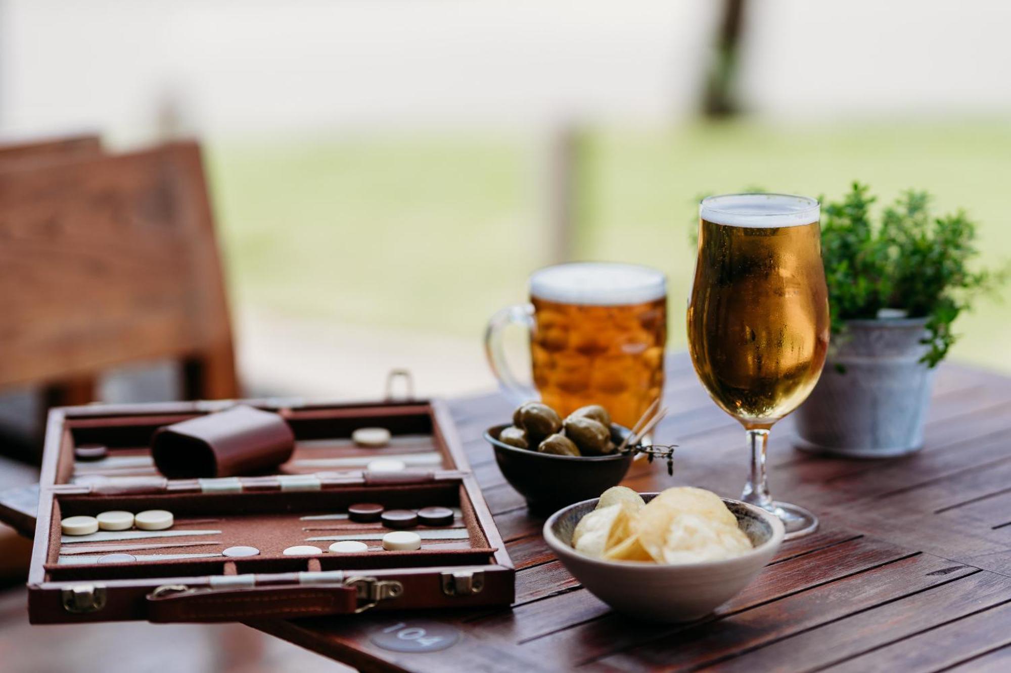 奇丁福德 皇冠客栈酒店 外观 照片